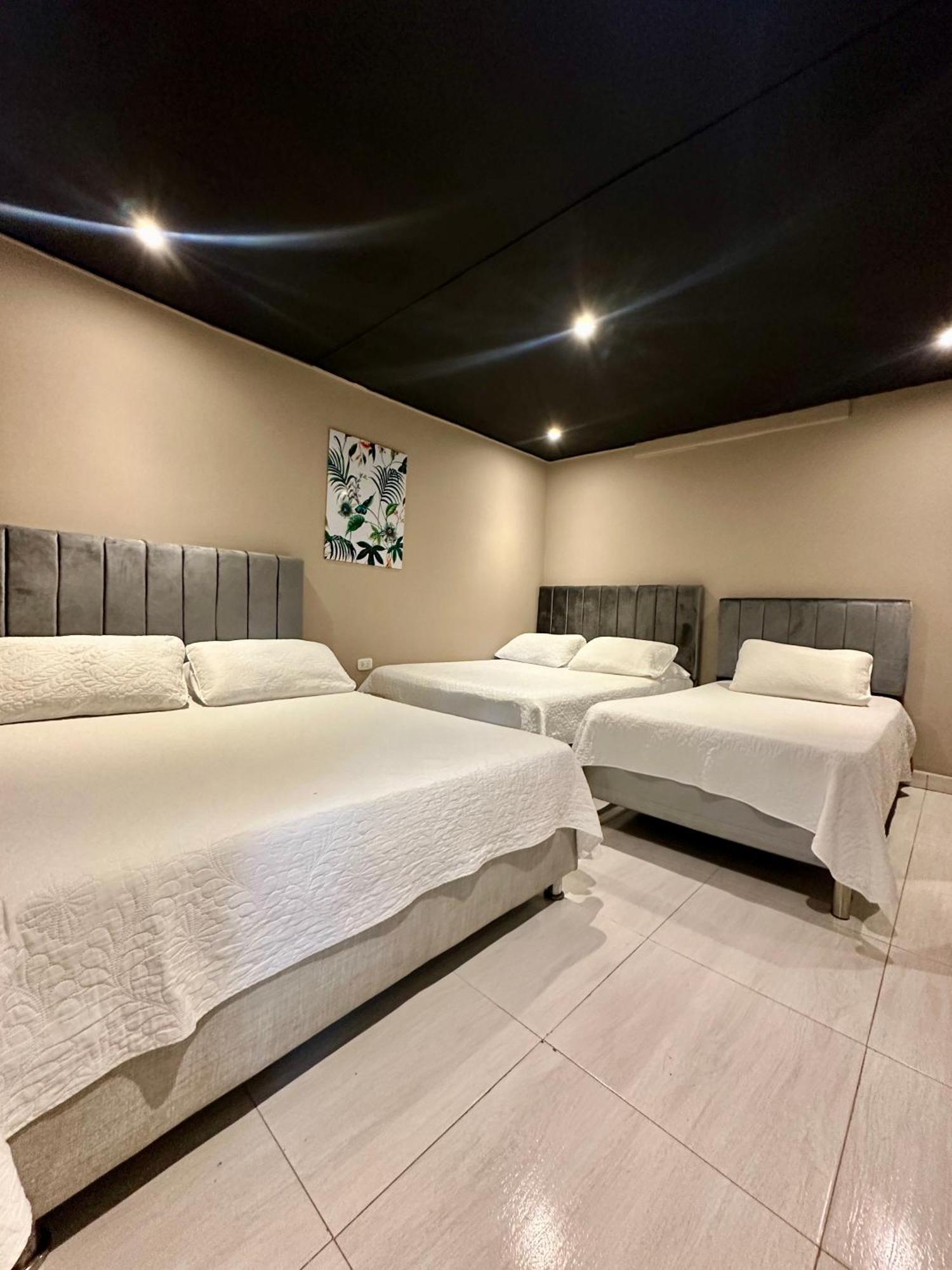 Hotel Londres Valledupar Zewnętrze zdjęcie